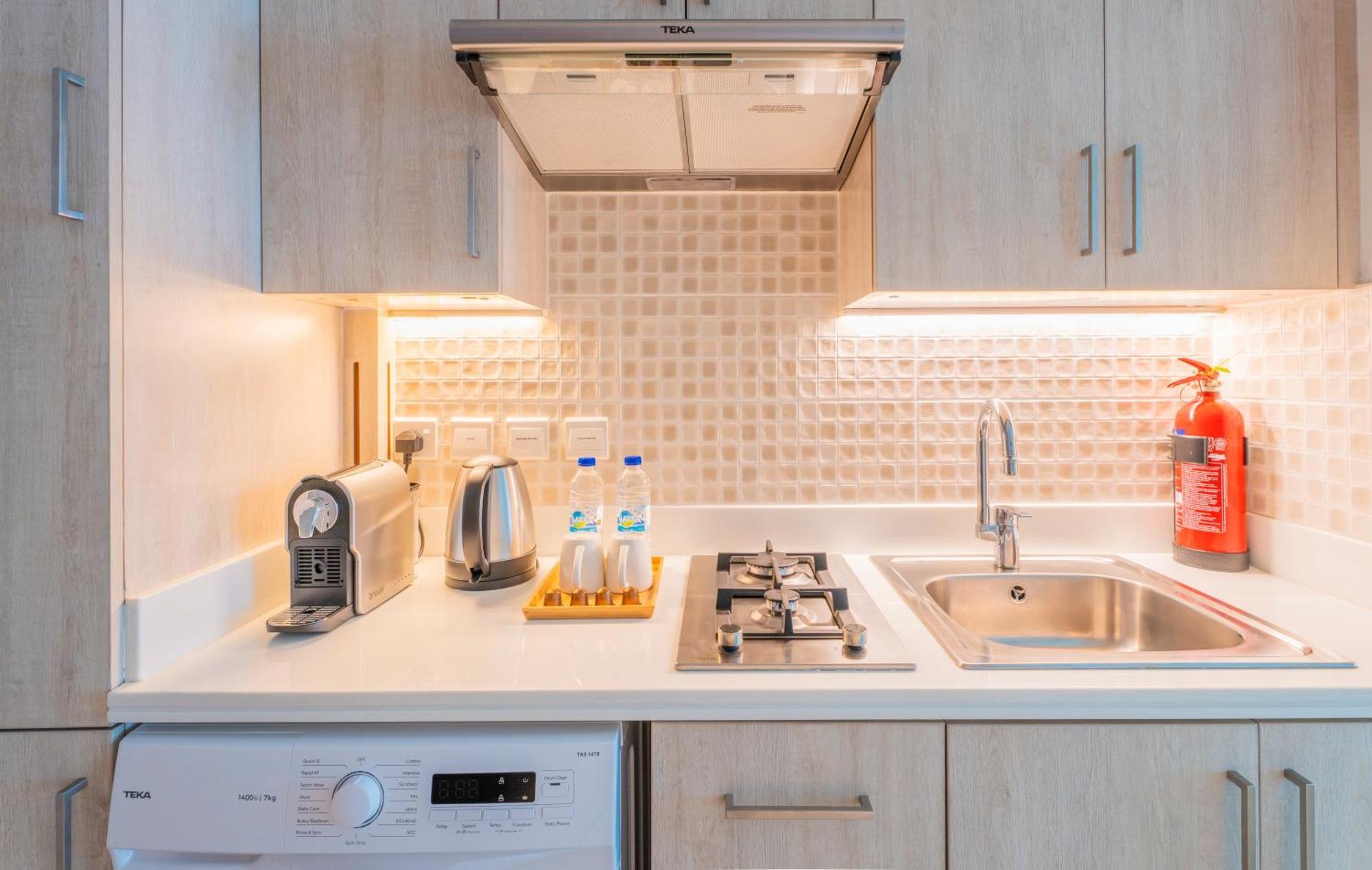 Studio With Pool And Private Beach Access On Palm Jumeirah دبي المظهر الخارجي الصورة