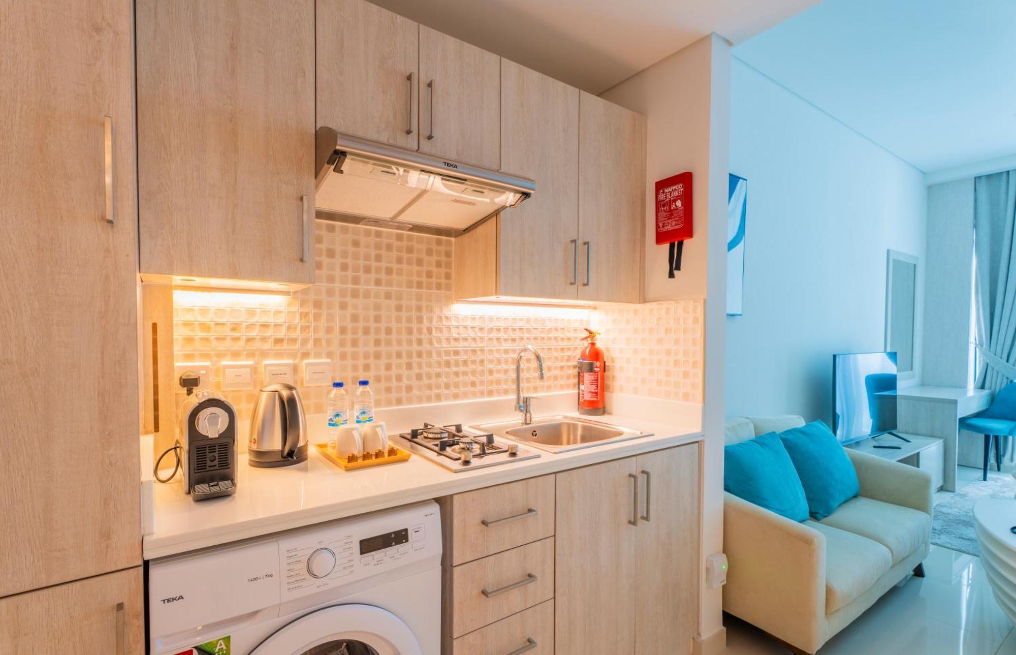 Studio With Pool And Private Beach Access On Palm Jumeirah دبي المظهر الخارجي الصورة