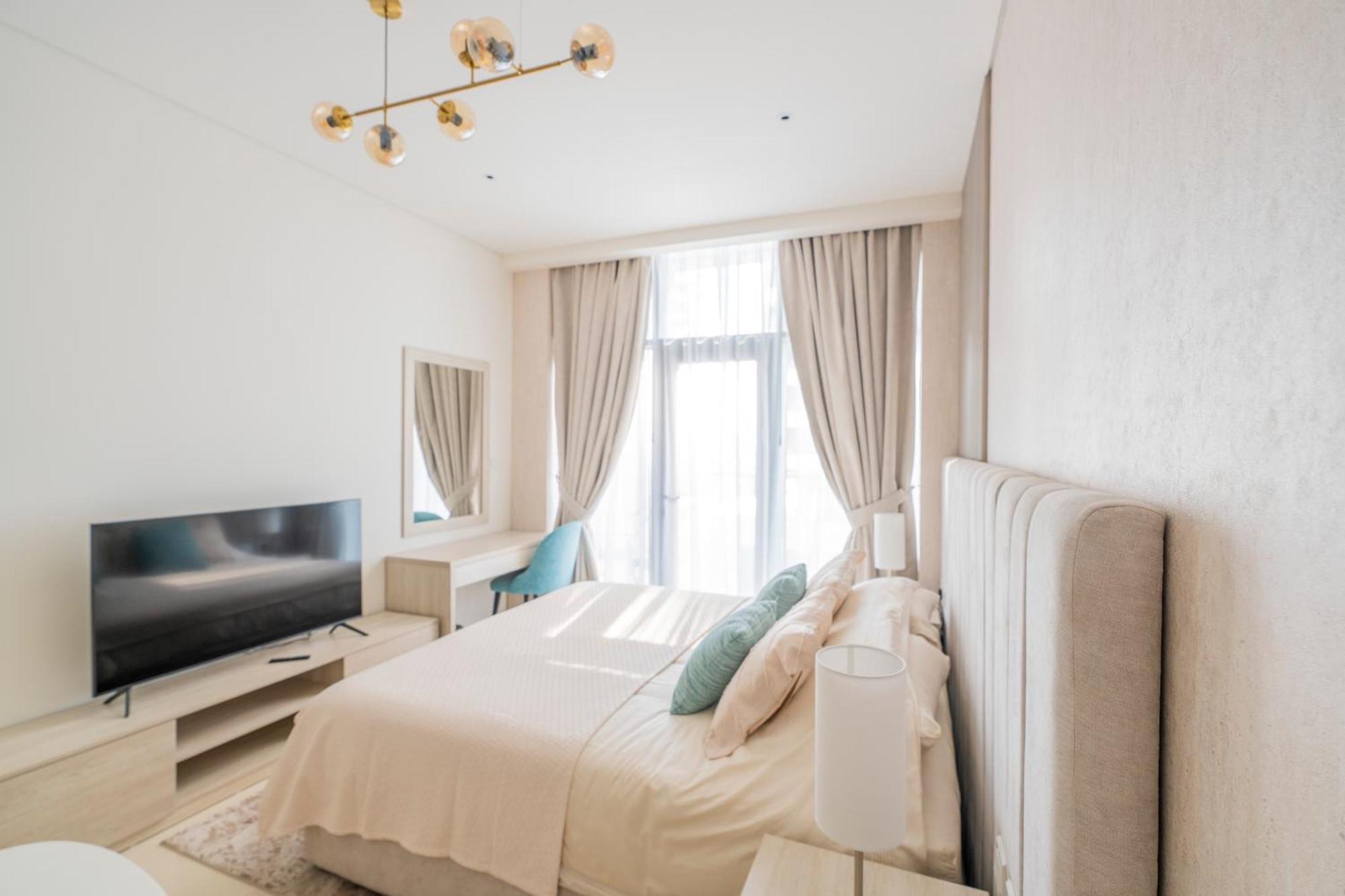Studio With Pool And Private Beach Access On Palm Jumeirah دبي المظهر الخارجي الصورة