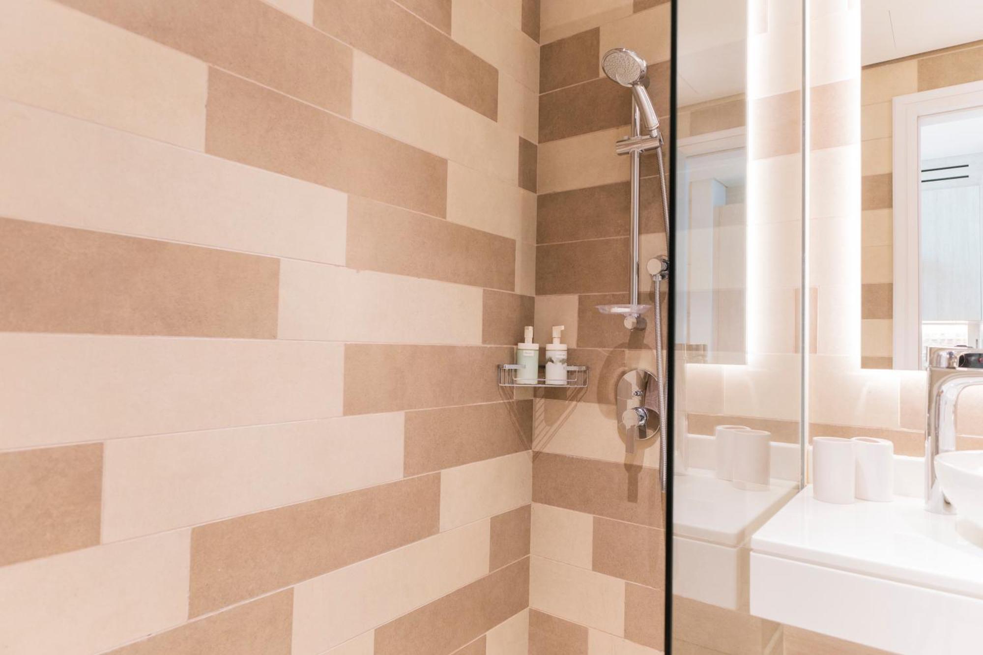 Studio With Pool And Private Beach Access On Palm Jumeirah دبي المظهر الخارجي الصورة